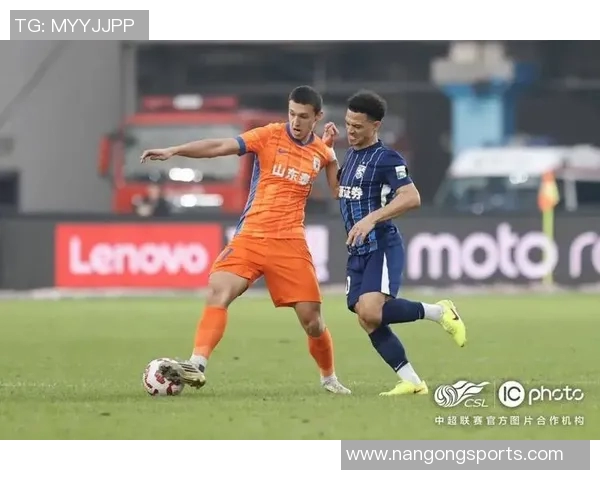 泰山队主场收官战海报发布全体鲁蜜共享最佳表现奖